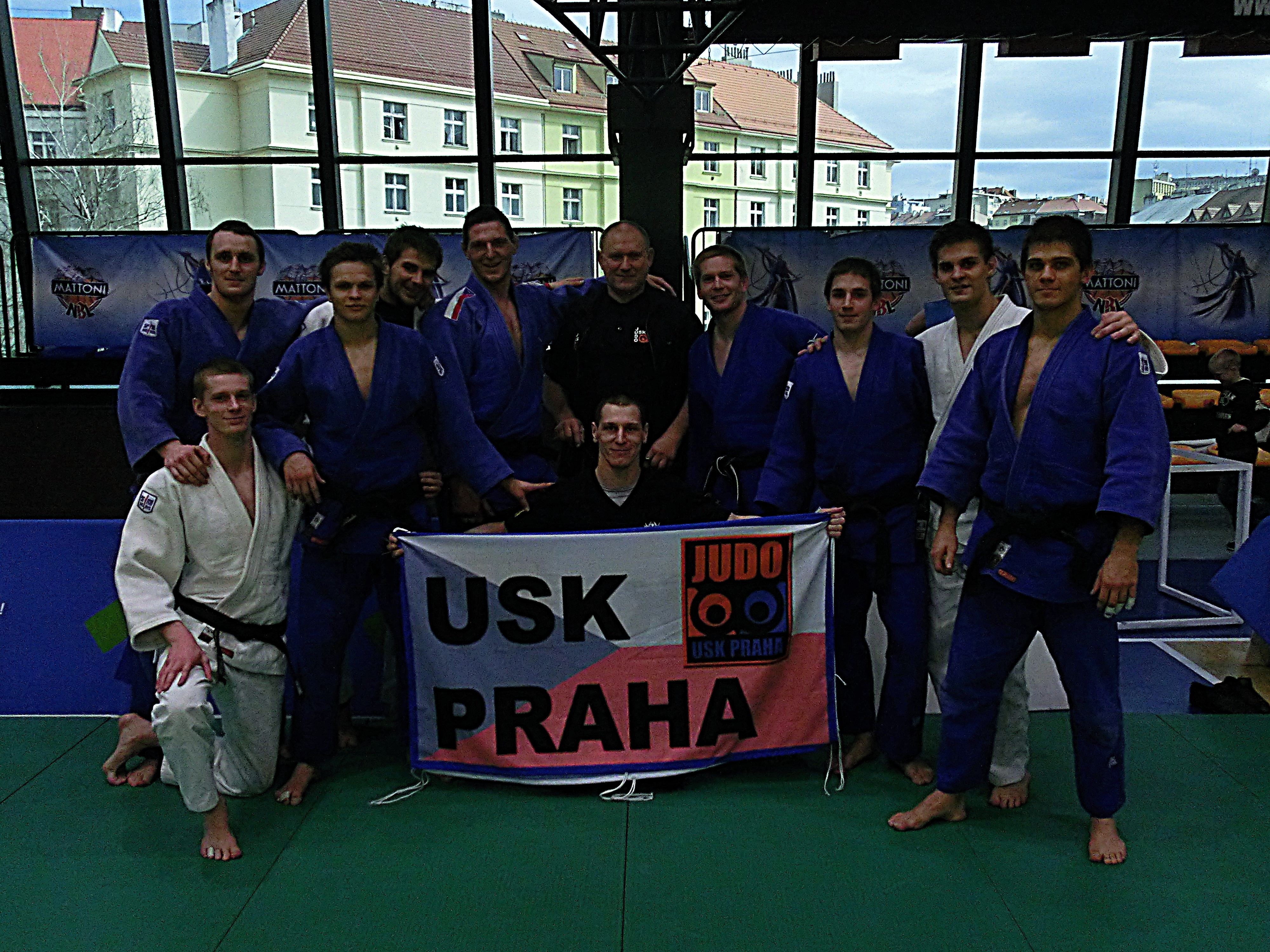 Tým USK Praha - vítězové I.kola Interliga 2013 (14.dubna PRAHA)